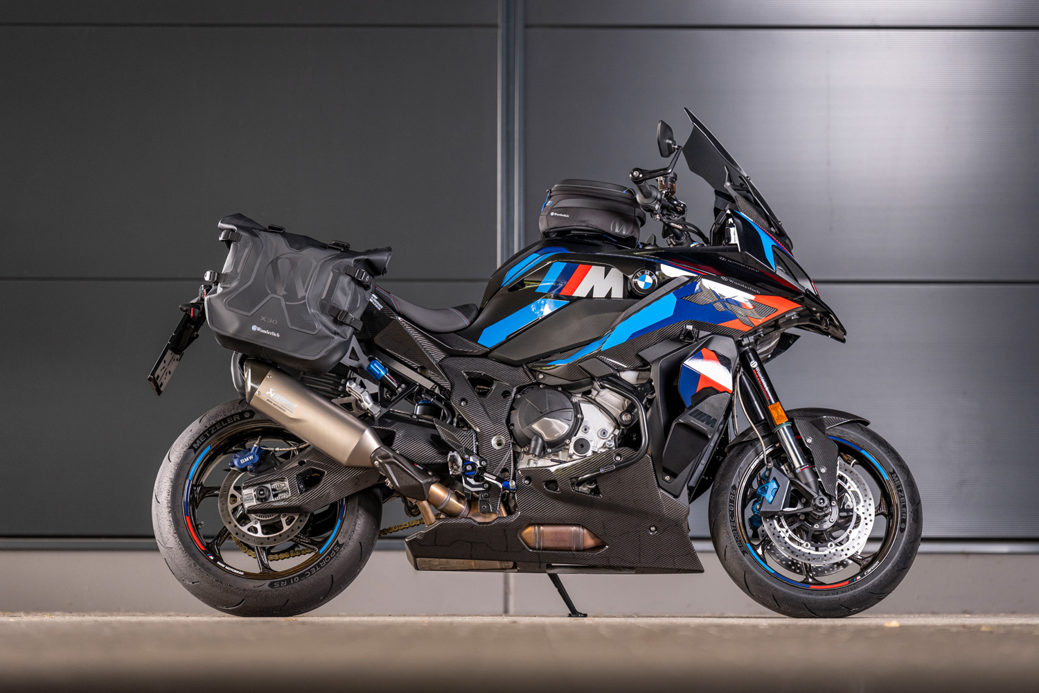 Système de bagagerie Wunderlich X avec sacoches latérales résistantes à l’eau et support pour M 1000 XR