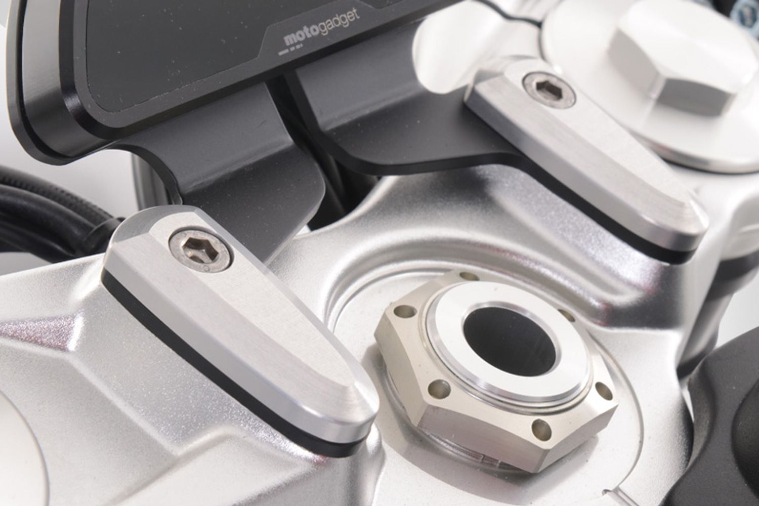 Motoscopehalter für Stummellenkerumbau R nineT