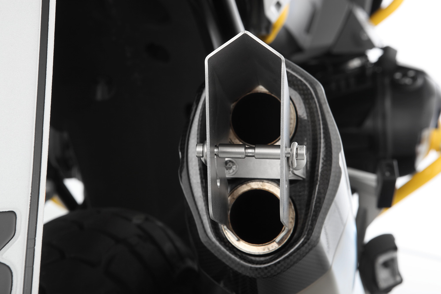 Deflector de escape Wunderlich GONZZOO para el silenciador Akrapovic