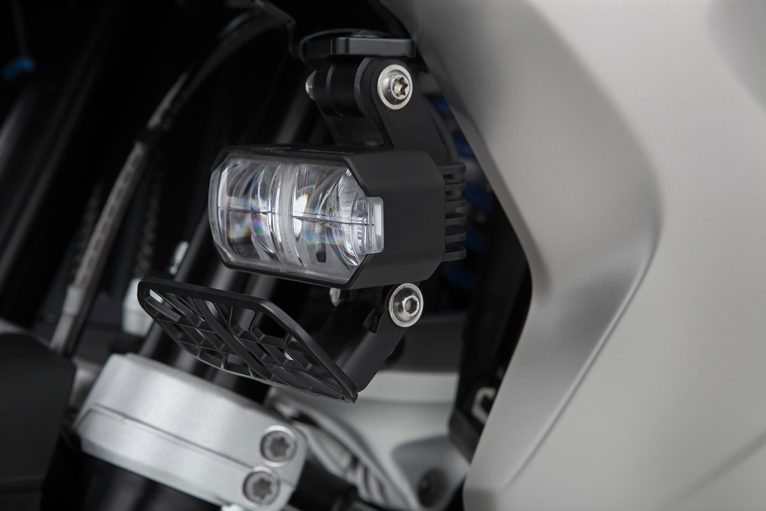 LED-Zusatzscheinwerfer MICROFLOOTER für Schutzbügelmontage um 439,00 EUR -  1000PS Shop - Elektrik