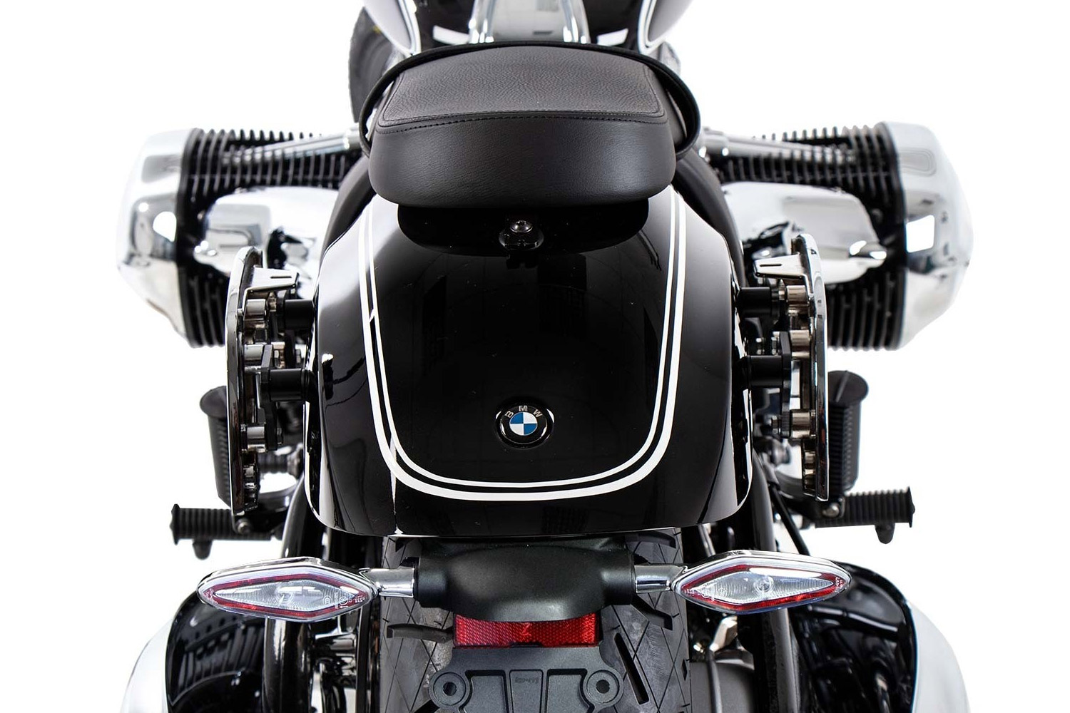 Hepco&Becker C-Bow side carrier for the R 18
