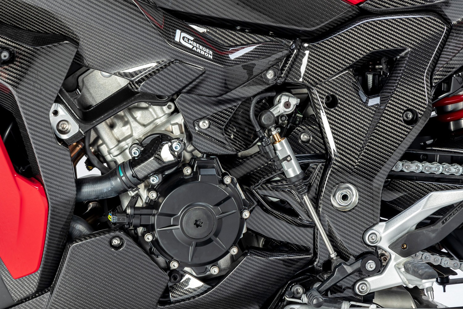 イルムバーガー 高品質 S1000RR カーボンリアハガーアッパーチェーン
