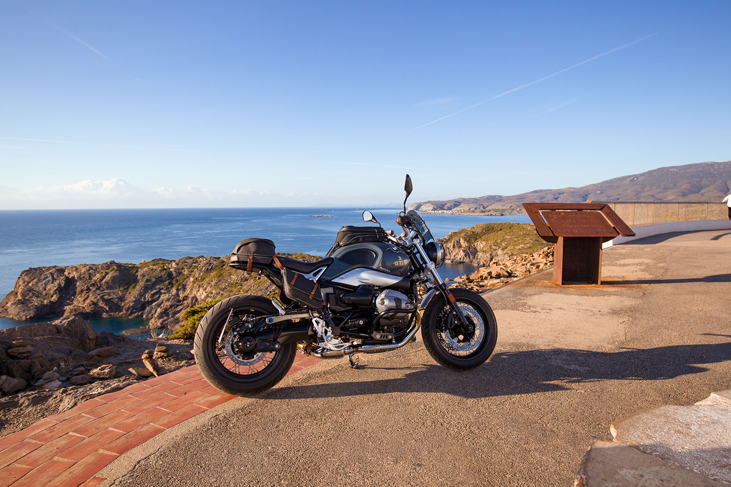 Wunderlich Display protection film set R nineT (2014-2016)
