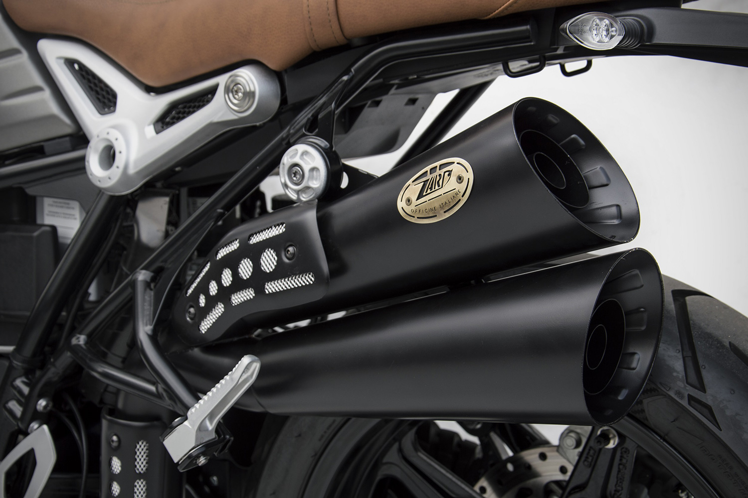 Silenciador trasero ZARD Slip-OnHardy R nineT Scrambler