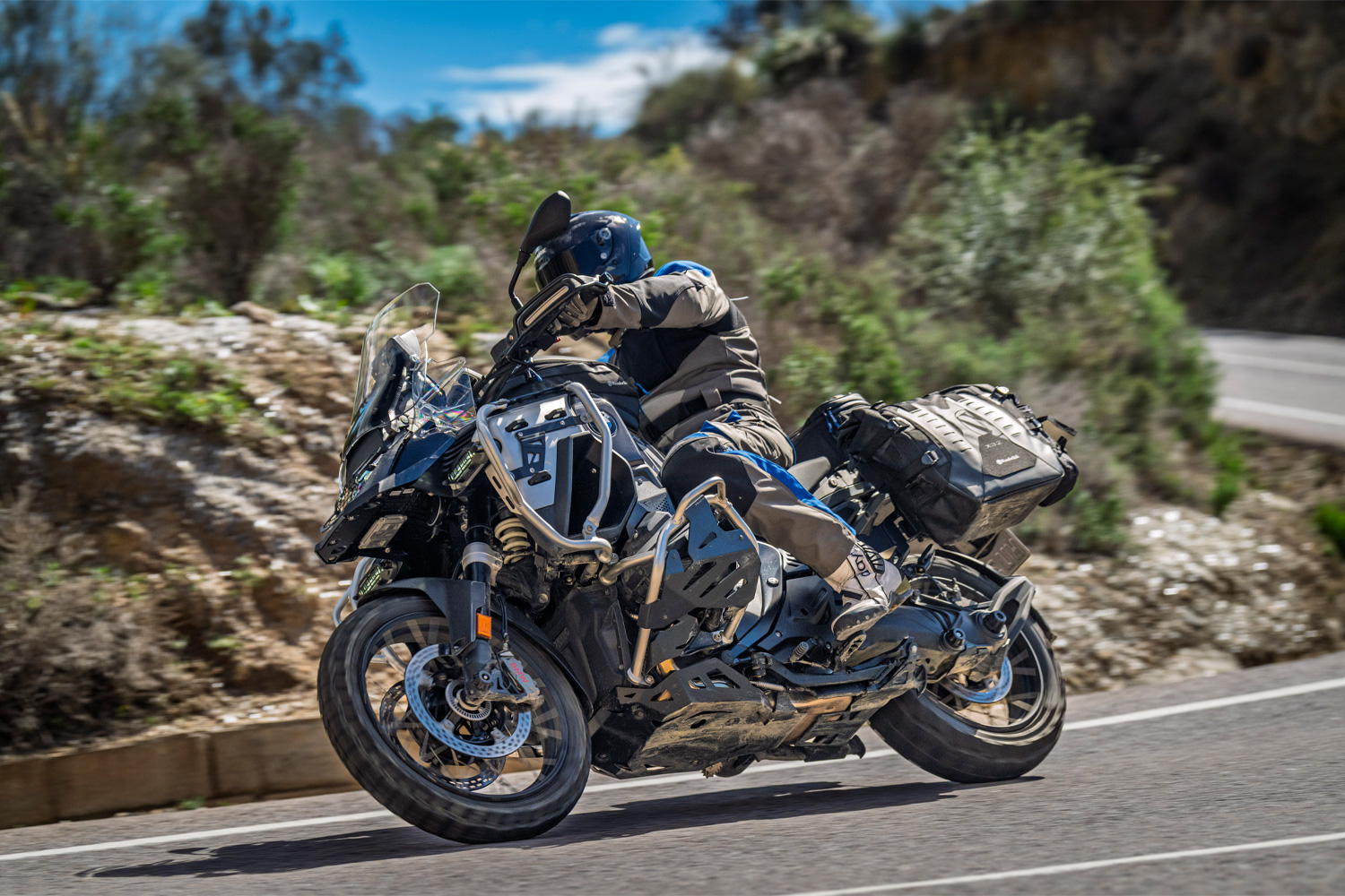 Barra paraserbatoio Wunderlich ULTIMATE PRO R 1300 GS Adventure