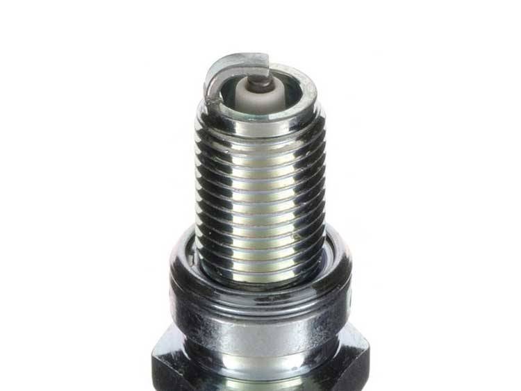 Bougie d´allumage NGK DR8EB