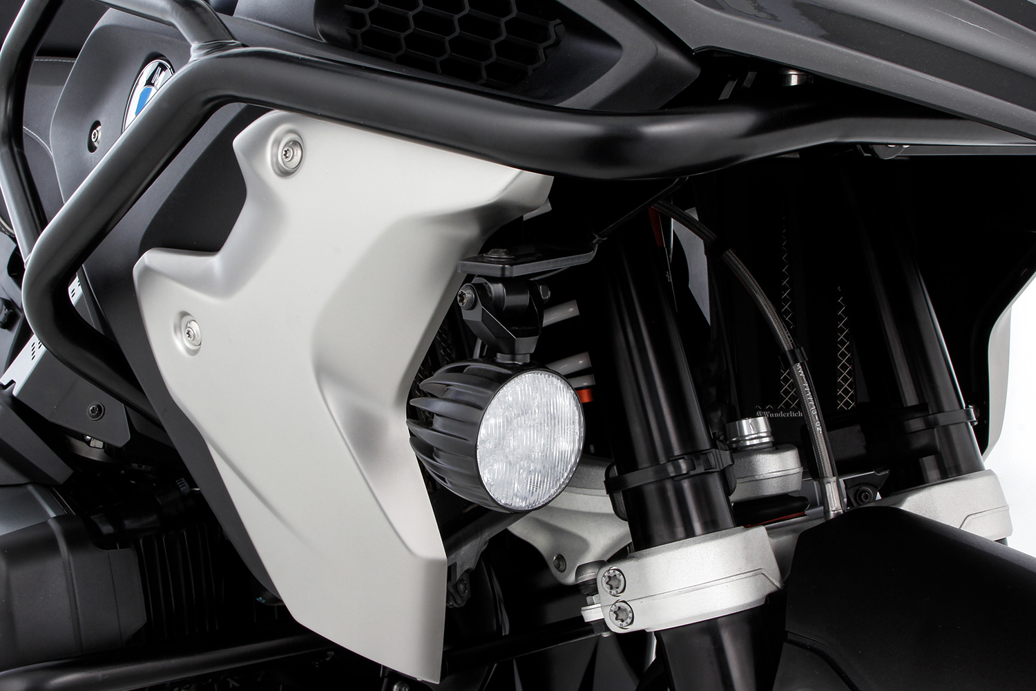 DAYRON® Integrated LED daytime running light/indicator system