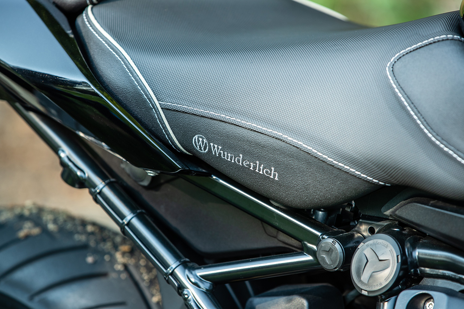 Wunderlich Fahrer Sitzbank AKTIVKOMFORT mit Sitzheizung Smart Plug & Play