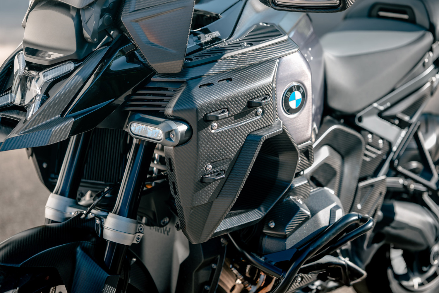 Habillage de sortie d’air Ilmberger R 1300 GS Adventure