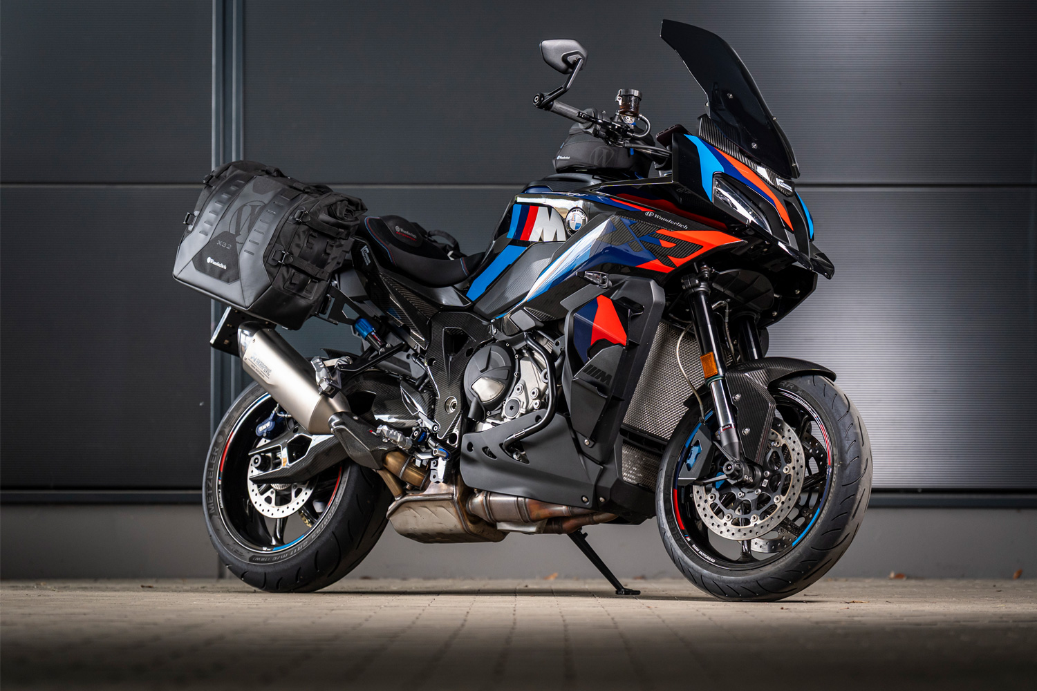 Wunderlich X luggage system side bag with carrier M 1000 XR