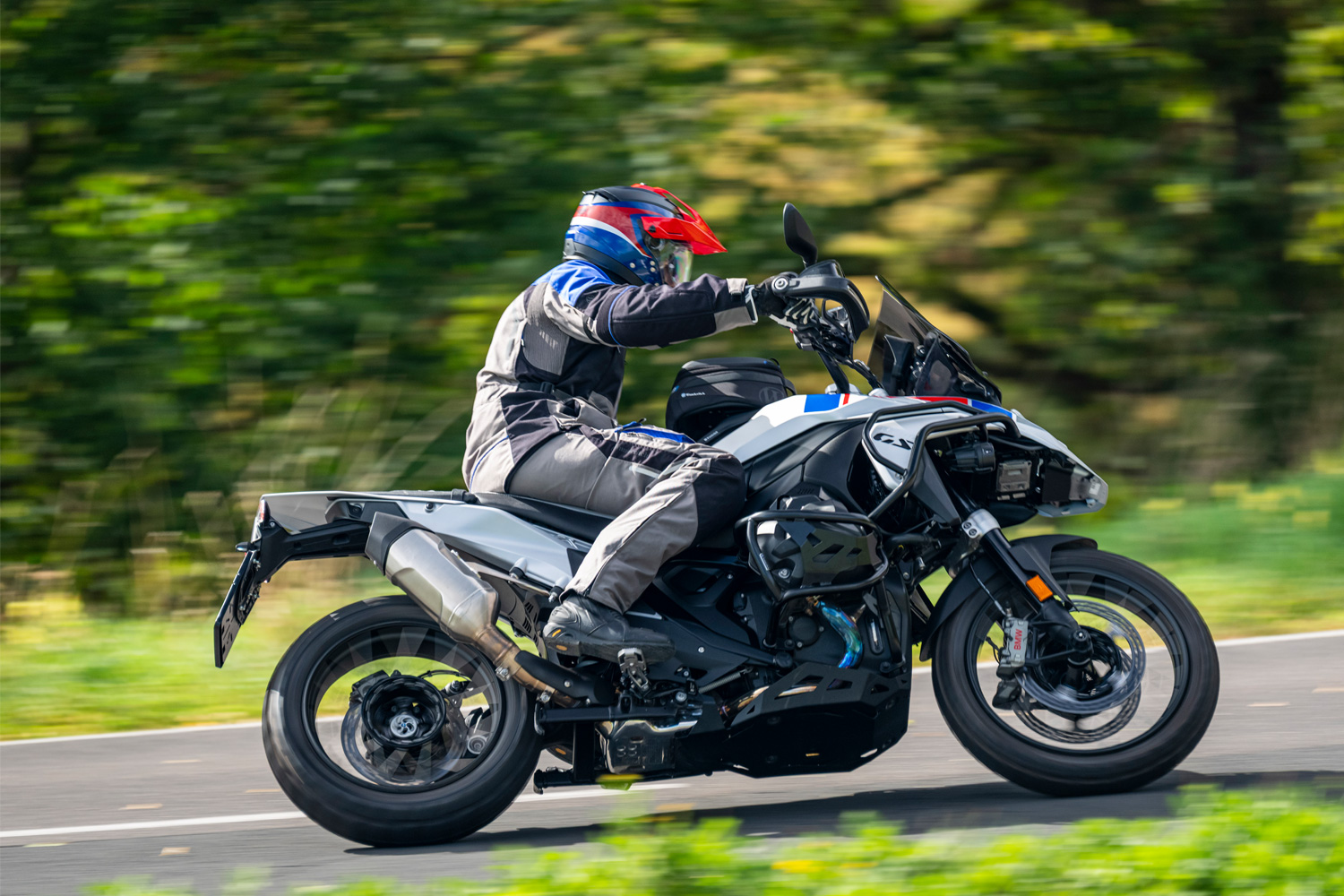 Wunderlich EDITION X Exhaust Lift for the R 1300 GS