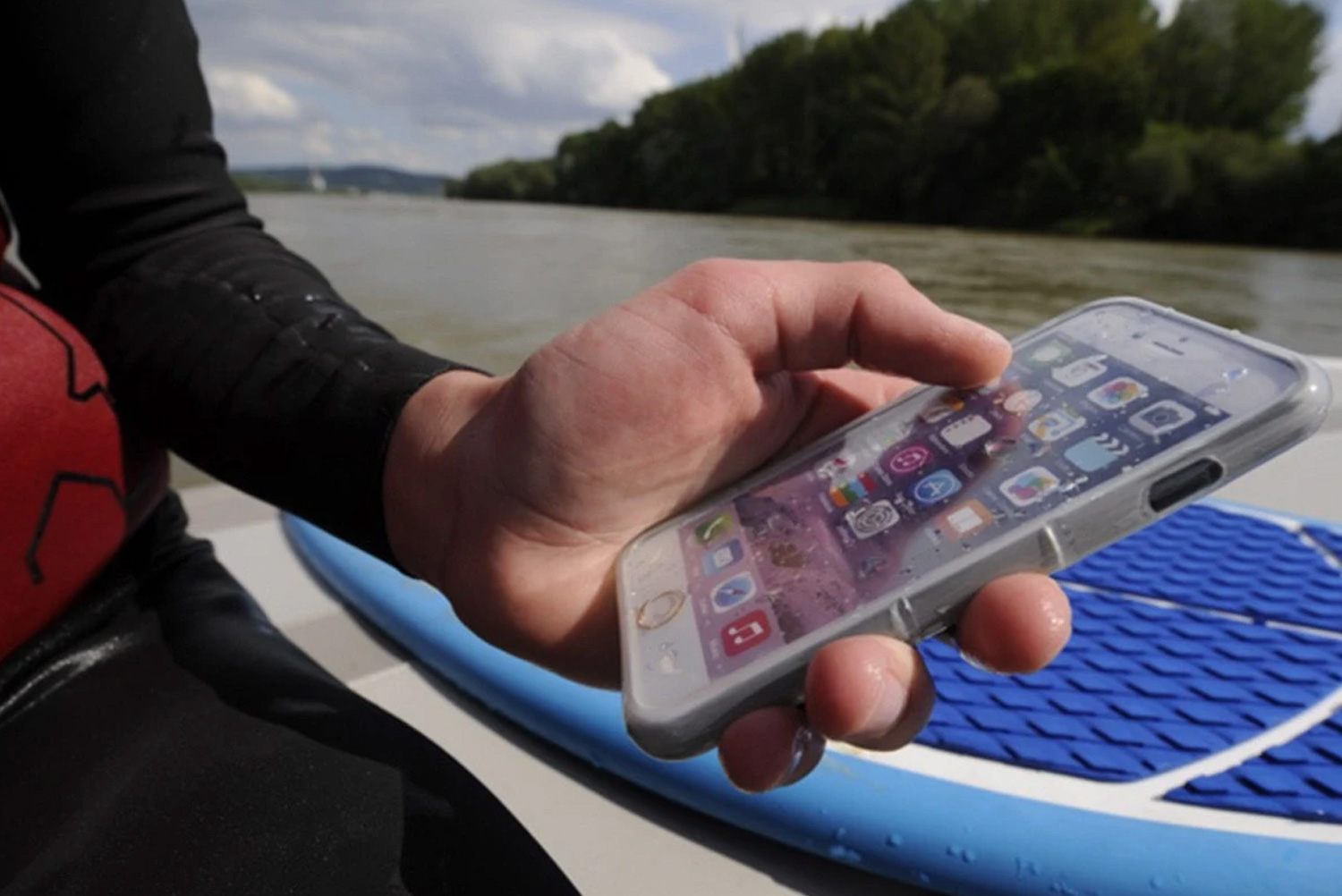 SP-Connect Smartphone Regencover