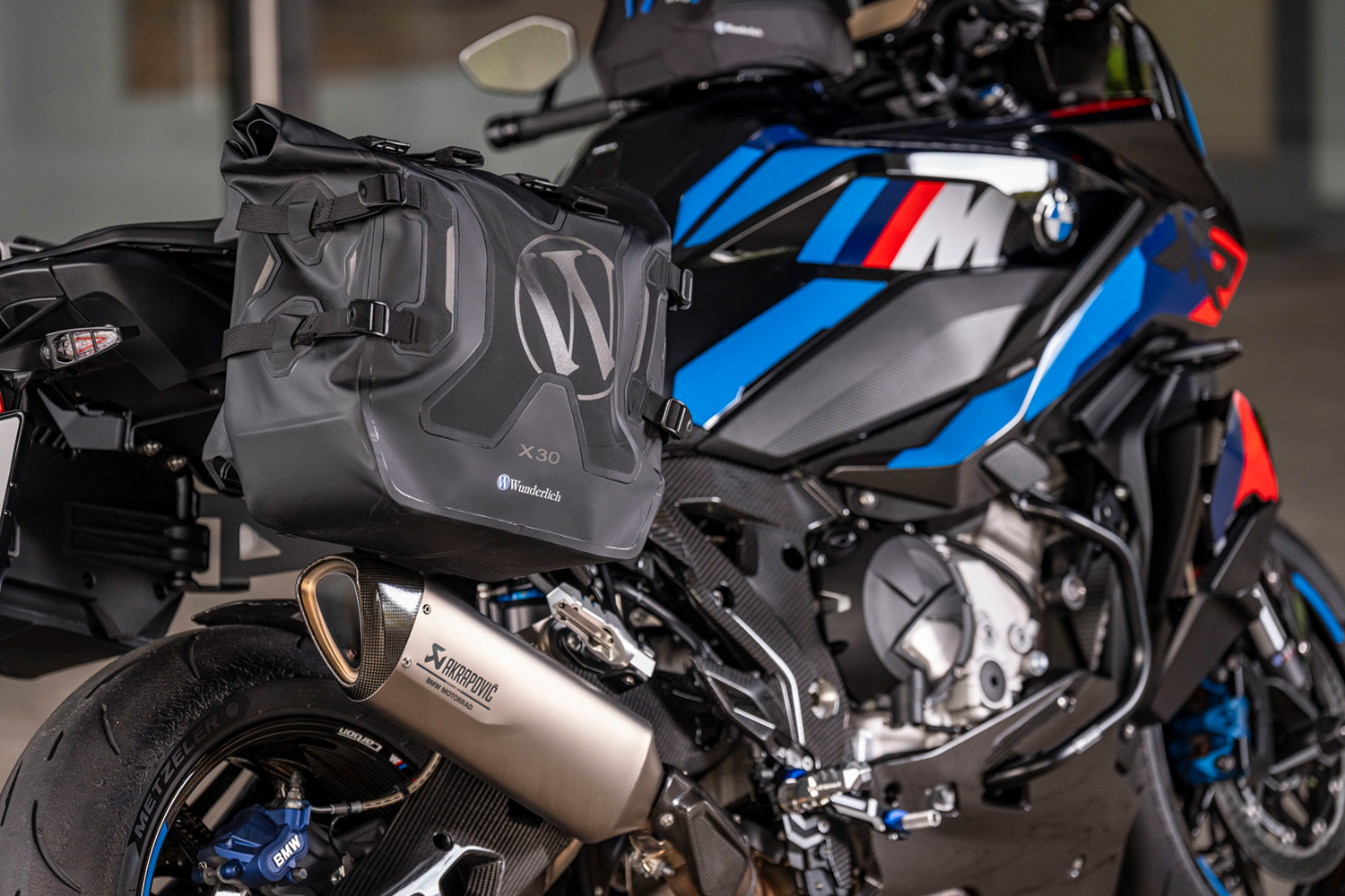 Système de bagagerie Wunderlich X avec sacoches latérales résistantes à l’eau et support pour M 1000 XR