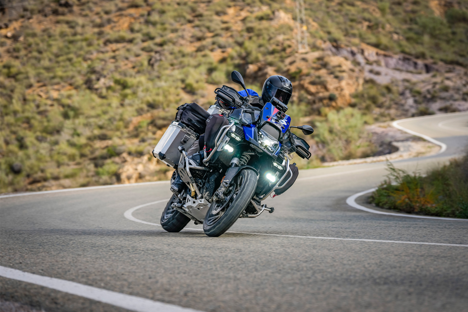 Sella pilota Wunderlich AKTIVKOMFORT con riscaldamento Smart Plug & Play R 1300 GS Adv.